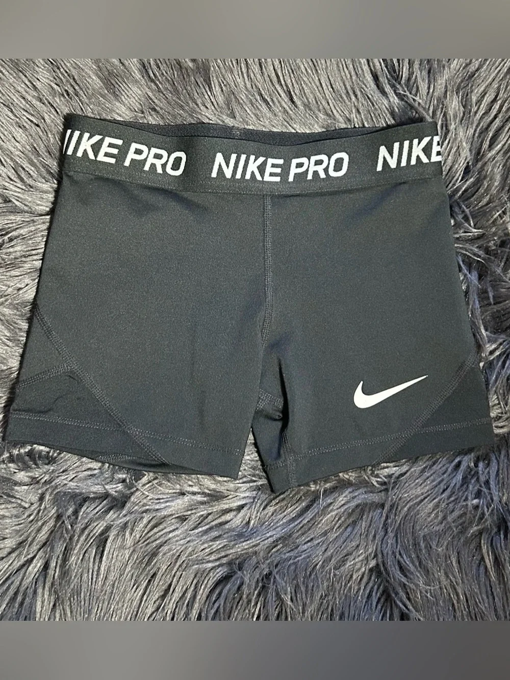 Nike Women's Pro 3